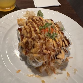 Fuji Sushi - Spicy Oceam City Roll - Sushi Bars Near Me - Canton, Ohio