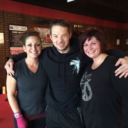 9round 30 Minute Kickbox Fitness