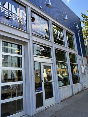 Spinnaker Chocolate by null