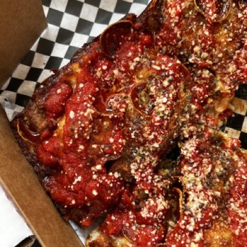 MOTO - Pizza Near Me - Seattle, Washington