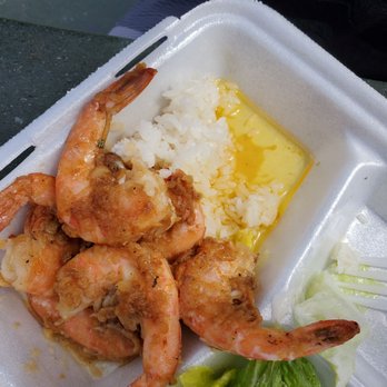 Aloha Shrimp - Look at all that butter and garlic on the bottom...soooo good - Food Trucks Near Me - Hauula, Hawaii