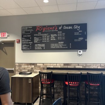 Ripieno's Pizza - Pizza Near Me - Gaithersburg, Maryland
