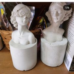 Bookish - HANDMADE CONCRETE & PAINTABLE BOOKENDS HELP HOLD YOUR BOOKS IN PLACE & ADD A NICE DECORATIVE TOUCH TO YOUR LIBRARY:)