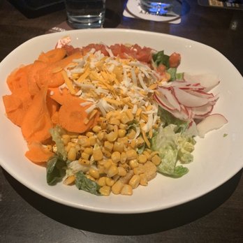 Yard House - Classic Ranch Salad. This was sooooo good!!! - Bars Near Me - Glendale, Arizona Yard House - Classic Ranch Salad. This was sooooo good!!! - Bars Near Me - Glendale, Arizona
