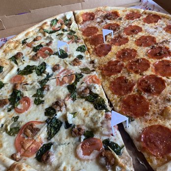 Fat Boys Pizza - The toppings (for the price), are few and far between. Shrimp were like rubber & the pepp was with sausage. Disappointed. Sorry - Pizza Near Me - Baton Rouge, Louisiana