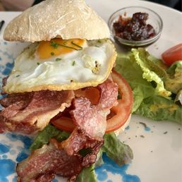 BLT