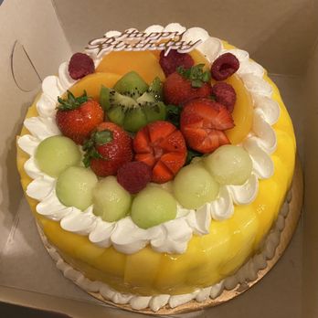 Cherry Blossom Bakery - 8" fresh fruit cake ($38 in 11/2023) @tiffany_and_foodco - Bakeries Near Me - San Francisco, California