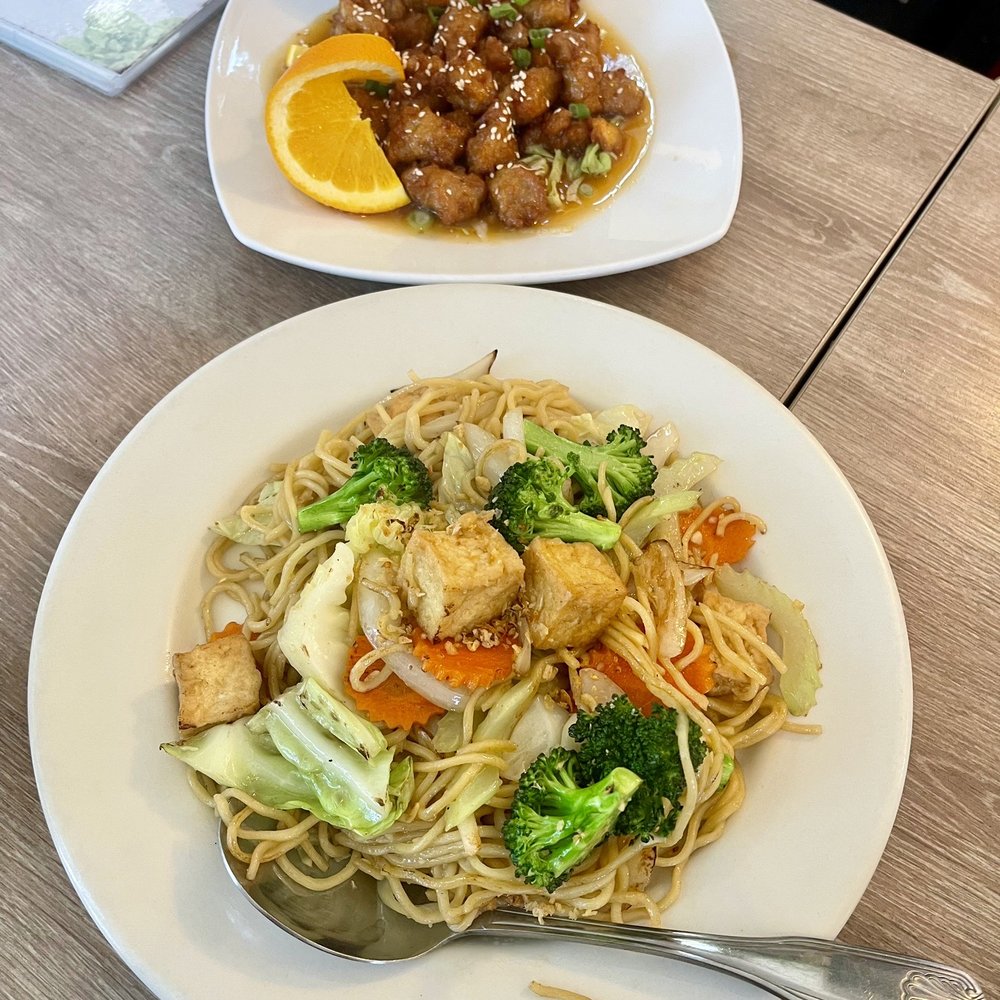 Orange Chicken & Chow Mein