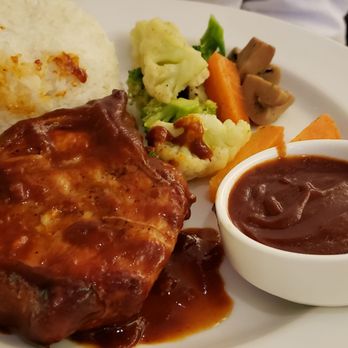 Quest Hotel - Bbq pork - Hotels Near Me - Cebu City, CEB Quest Hotel - Bbq pork - Hotels Near Me - Cebu City, CEB