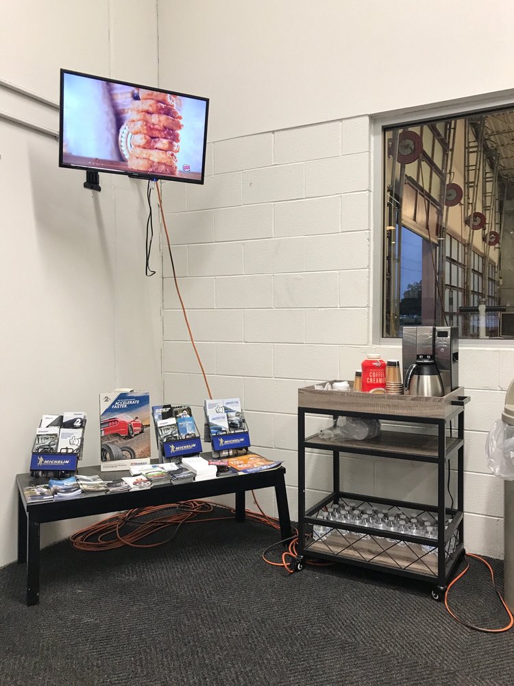 BJ’S WHOLESALE CLUB Updated September 2024 13 Photos & 30 Reviews