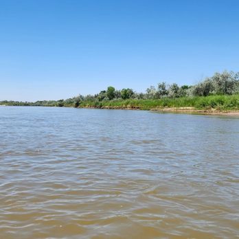 MST Adventures - Kayaking down the river - Rafting/Kayaking Near Me