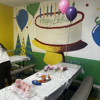 Bella's Bouncies - Party Supplies Near Me - Fox Lake, Illinois