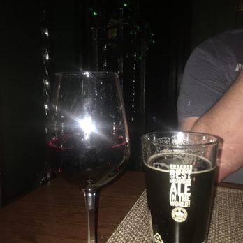 Shamus Restaurant - Pino Noir and Tall glass of Guinness - New American Near Me - Lockport, New York