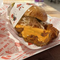 Hangry Joe's Hot Chicken & Wings - Chicken Sando