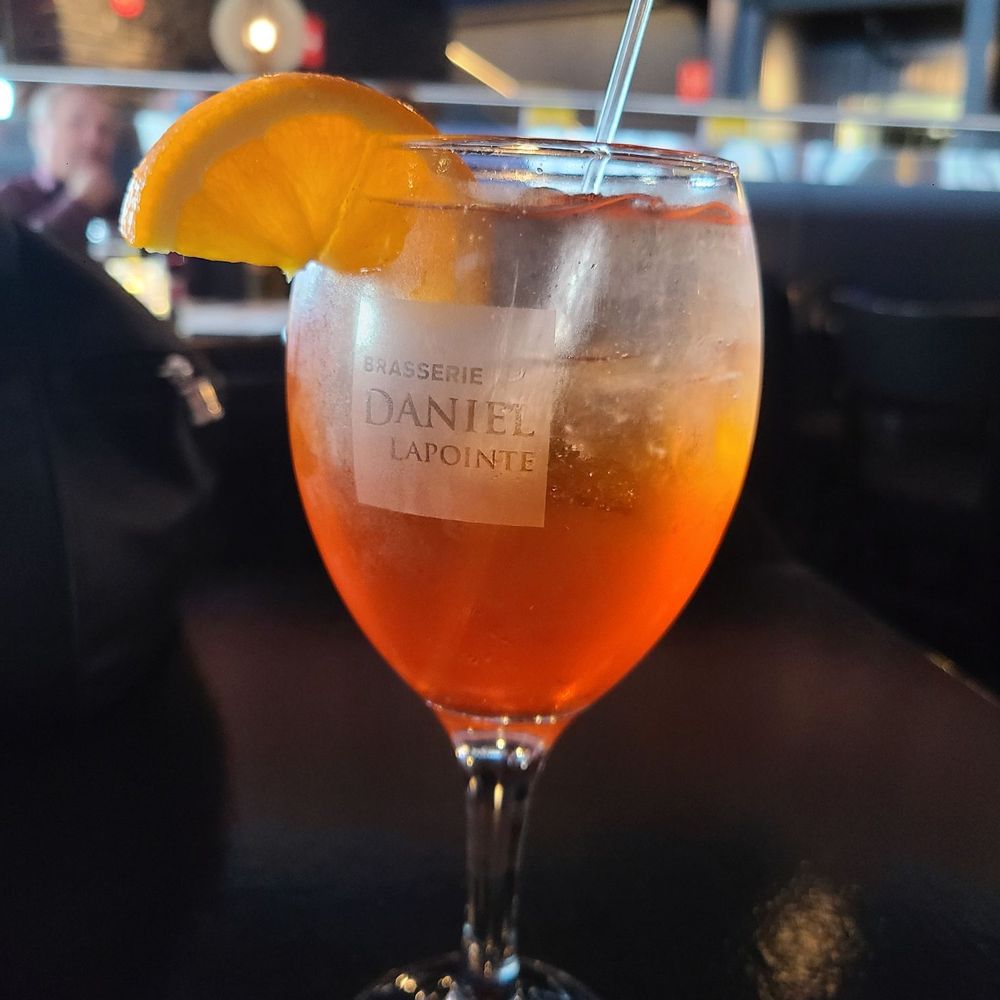 Brasserie Daniel Lapointe - Apperol spritz - Seafood Near Me - Victoriaville, Quebec Brasserie Daniel Lapointe - Apperol spritz - Seafood Near Me - Victoriaville, Quebec