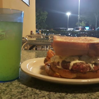 Metro Diner - Diners Near Me - Gainesville, Florida
