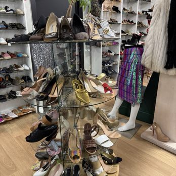 Ritzy Reracks Resale and Consignment. - Used, Vintage & Consignment Near Me - Delray Beach, Florida Ritzy Reracks Resale and Consignment. - Used, Vintage & Consignment Near Me - Delray Beach, Florida