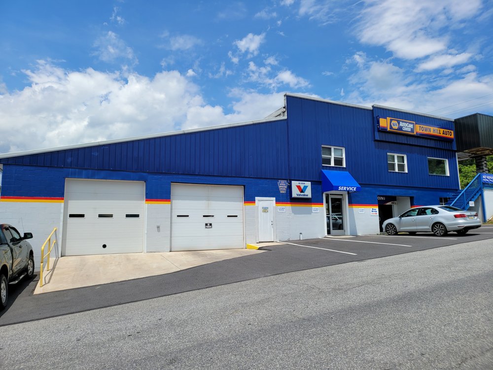 TOWN HILL AUTO SALES AND SERVICE Updated August 2024 3613 Business