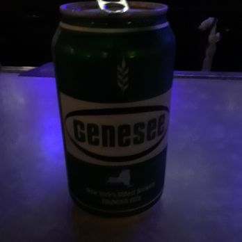 Gold Star Bar - Bars Near Me - Chicago, Illinois