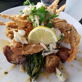 Station 6 - Special: soft shell crab - Seafood Near Me - Bucktown, Louisiana