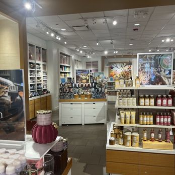 Bath & Body Works - Cosmetics & Beauty Supply Near Me - Spring, Texas Bath & Body Works - Cosmetics & Beauty Supply Near Me - Spring, Texas