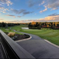 Greenside Table - Turtleback Golf Course
