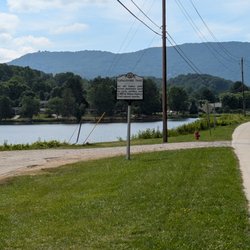 Cataloochee Trail - Cataloochee Trail Historical Marker, Waynesville