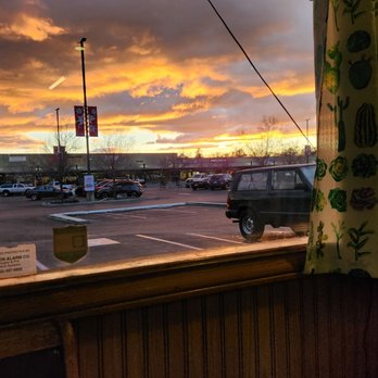 Velasco's Mexican Restaurant - a view of the sunset - Mexican Near Me - Prather, California Velasco's Mexican Restaurant - a view of the sunset - Mexican Near Me - Prather, California