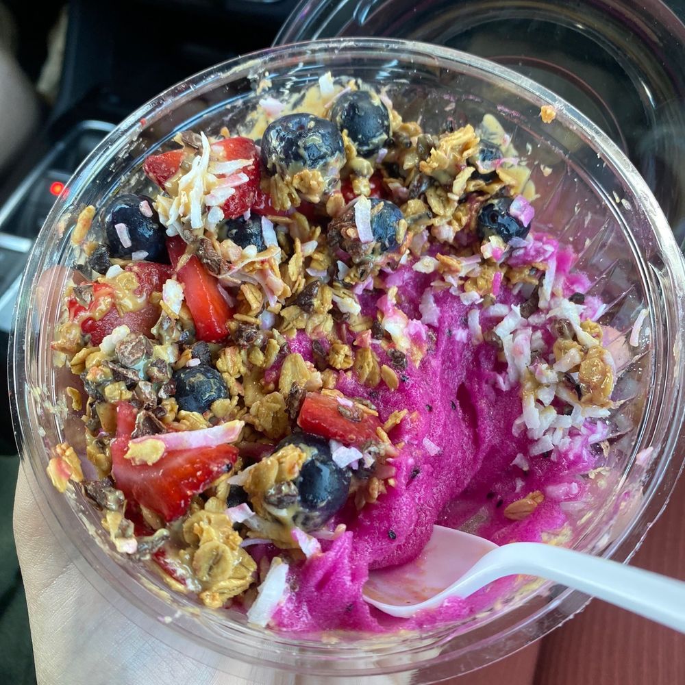 Açaí bowl Açaí bowl