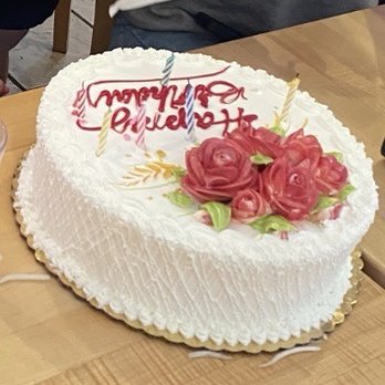 Cha Kim Phung - 10" cake vanilla sponge cake - Delis Near Me - Falls Church, Virginia