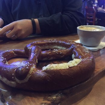 O'Hare's Pub - Jumbo Pretzel with beer cheese dip - Sports Bars Near Me - Bartlett, Illinois
