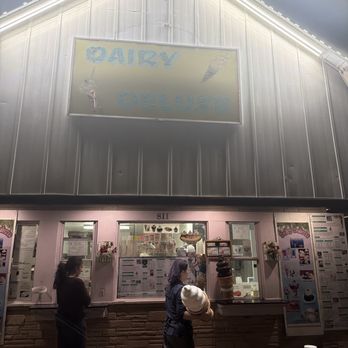 Dairy Deluxe - Ice Cream & Frozen Yogurt Near Me - Highland Park, New Jersey Dairy Deluxe - Ice Cream & Frozen Yogurt Near Me - Highland Park, New Jersey