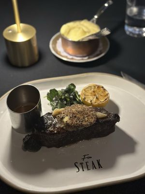 Fia Steak by null