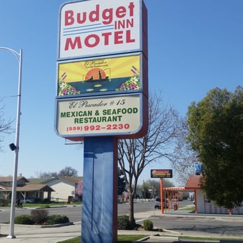 Mariscos El Capitan - The signage - Mexican Near Me - Corcoran, California Mariscos El Capitan - The signage - Mexican Near Me - Corcoran, California