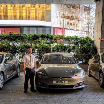 唯港薈 - Fleet of Tesla executive cars for hire with driver - Hotels Near Me - Hong Kong, HK