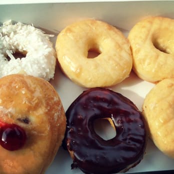 Snowflake Donuts - 1/2 dozen $4.59...heaven! - Breakfast & Brunch Near Me - San Antonio, Texas Snowflake Donuts - 1/2 dozen $4.59...heaven! - Breakfast & Brunch Near Me - San Antonio, Texas