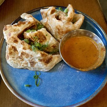 Straits - Honolulu - Roti Parta - Asian Fusion Near Me - Honolulu, Hawaii Straits - Honolulu - Roti Parta - Asian Fusion Near Me - Honolulu, Hawaii