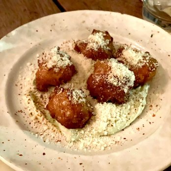 Movida - Spanish Near Me - Milwaukee, Wisconsin