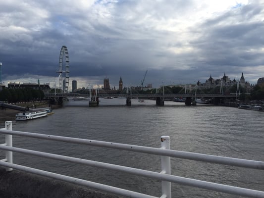 Waterloo Bridge by null
