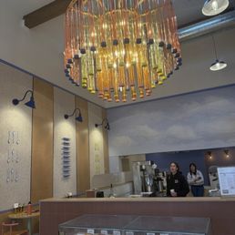The chandelier is so unique and beautiful. The chandelier is so unique and beautiful.