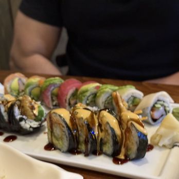 Sushi U - Sushi Bars Near Me - Crystal Lake, Illinois