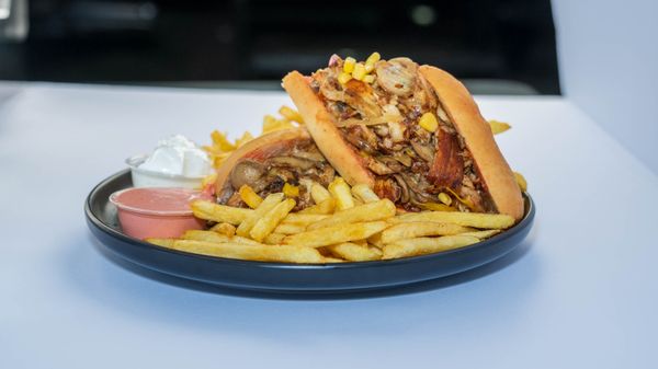 Al Shami (Food Truck) by null