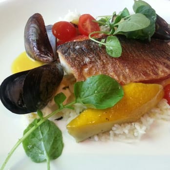 Auberge du Pommier - French Near Me - Toronto, Ontario