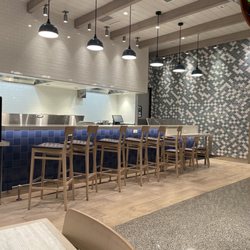 Ocean Bar - Bar seating