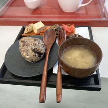 Kiwa - Bulgogi Jumuk Bap - Cafes Near Me - Louisville, Kentucky Kiwa - Bulgogi Jumuk Bap - Cafes Near Me - Louisville, Kentucky