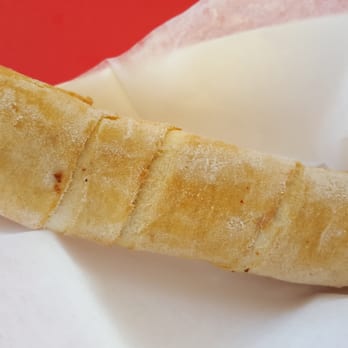 Cuban Guys - Hialeah - Tequeno de guayaba y queso - Cuban Near Me - Hialeah, Florida