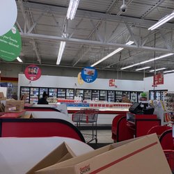 Gordon Food Service Store - Inside