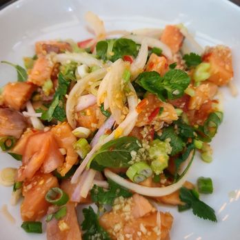 Lao Der - Yum salmon - Laotian Near Me - Stockton, California