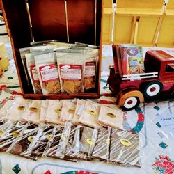 Uncle Tom's Candy Store - Jacksonport Farmers Market 2026!