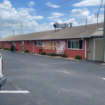 Bigun's Bar-B-Que - Outside - Barbeque Near Me - Brooksville, Florida Bigun's Bar-B-Que - Outside - Barbeque Near Me - Brooksville, Florida